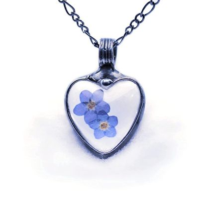 Alternate image for Natural Forget-Me-Not Heart Pendant Necklace