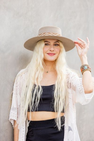 Alternate image for Spanish Beige - Surrender Band