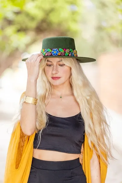 Alternate image for Spanish Hunter Green - Flourish Band